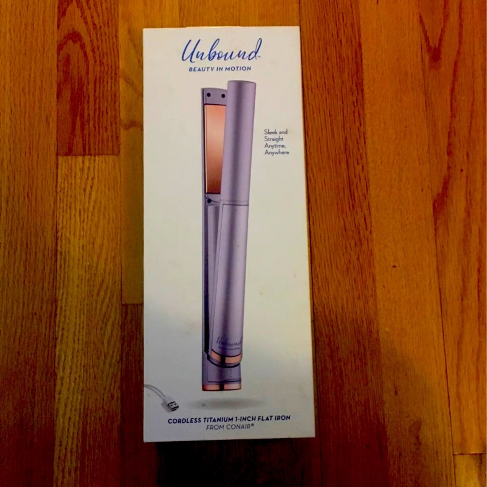 Conair Unbound Cordless Flat Iron NIB